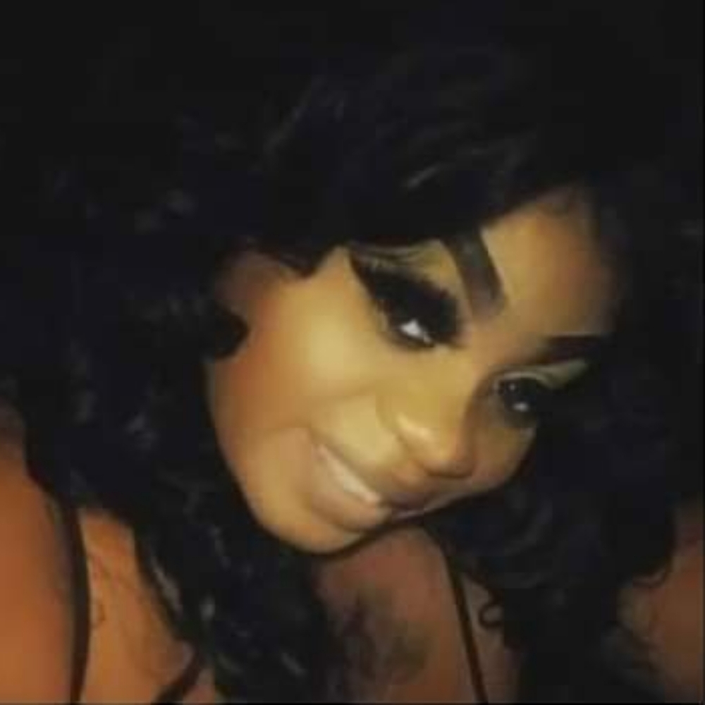 Meet your Posher, Bernadette